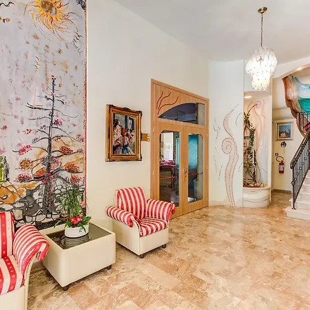 Szálloda Splendid 3*